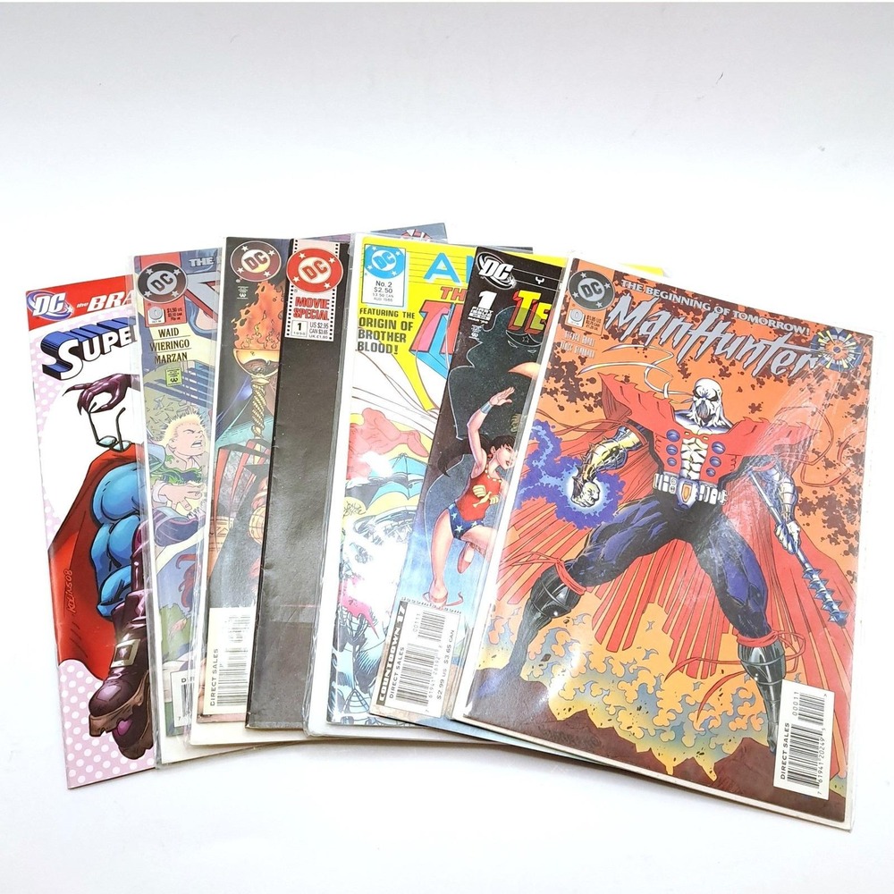Lot of 7 DC Comics Comic Book Lot Mix Flash Superman Catwoman Teen Titans Azrael